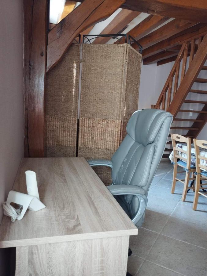 Charmante Petite Maison De Bourg Apartman Autry-le-Chatel Kültér fotó